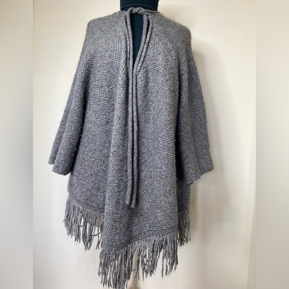 Part Two Sweaters - Alpaca Blend Grey Wool unisex poncho/cape One Size